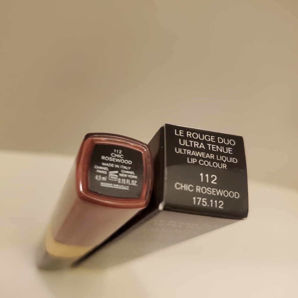 Chanel LE ROUGE DUO ULTRA TENUE Ultrawear Liquid Lip Colour 112 CHIC ROSEWOOD - Picture 8 of 8